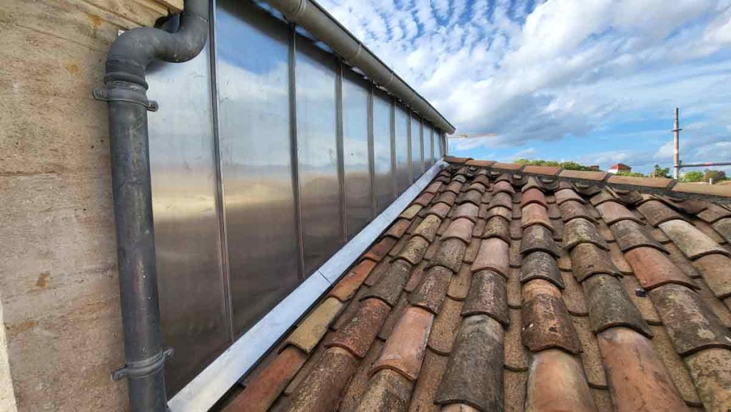 Travaux de zinguerie pour l'étanchéité de toiture à Arcachon
