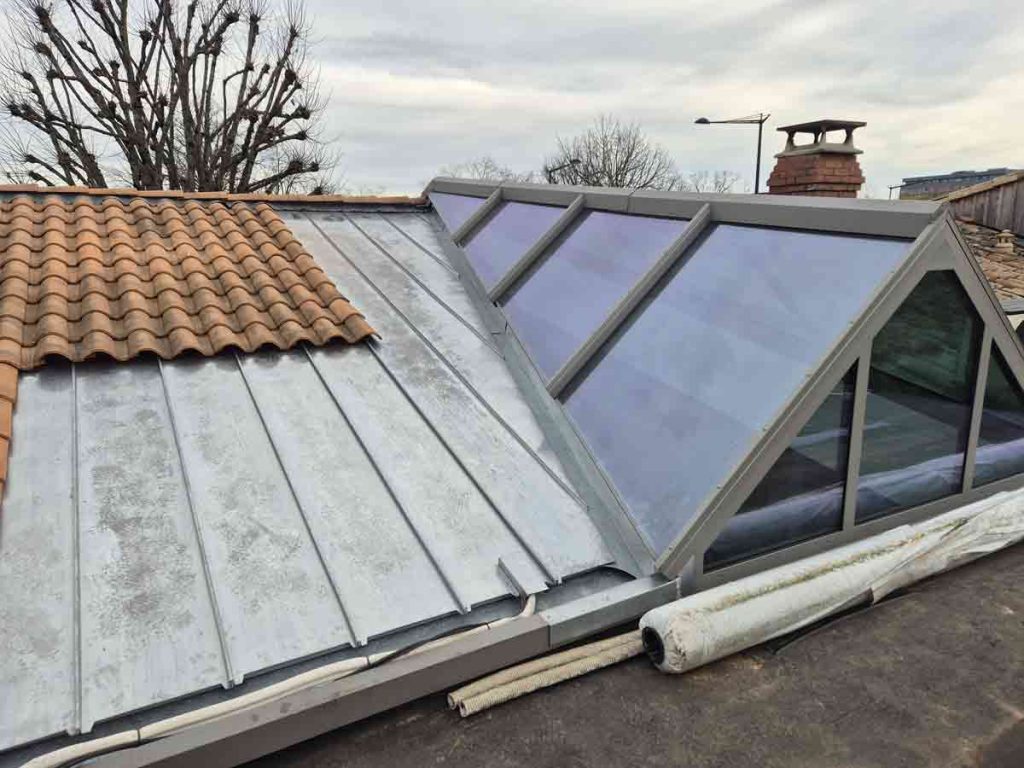 Travaux d'isolation de toiture en zinc à Gradignan